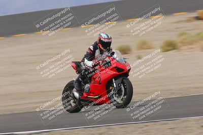 media/Sep-10-2022-SoCal Trackdays (Sat) [[a5bf35bb4a]]/Bowl Exit (1120am)/